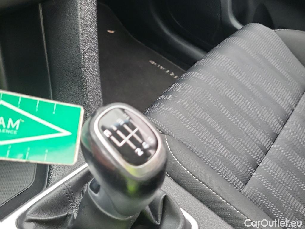  KIA  Sportage KIA  / 2018 / 5P / todoterreno 1.6 MHEV Business 85kW (115CV) 4x2 #13