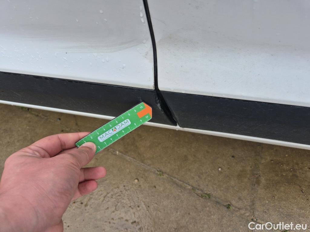  KIA  Niro E- Concept 150 kW Gran Autonomia #17