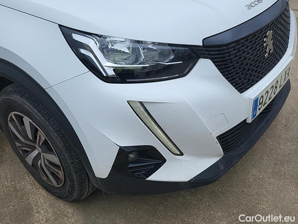  Peugeot  2008 PEUGEOT  / 2019 / 5P / todoterreno Active Puretech 100 S&S BVM6 #16