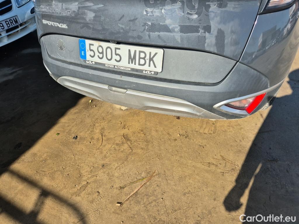  KIA  Sportage KIA  / 2022 / 5P / todoterreno 1.6 CRDi 85kW (115CV) Concept 4X2 #28