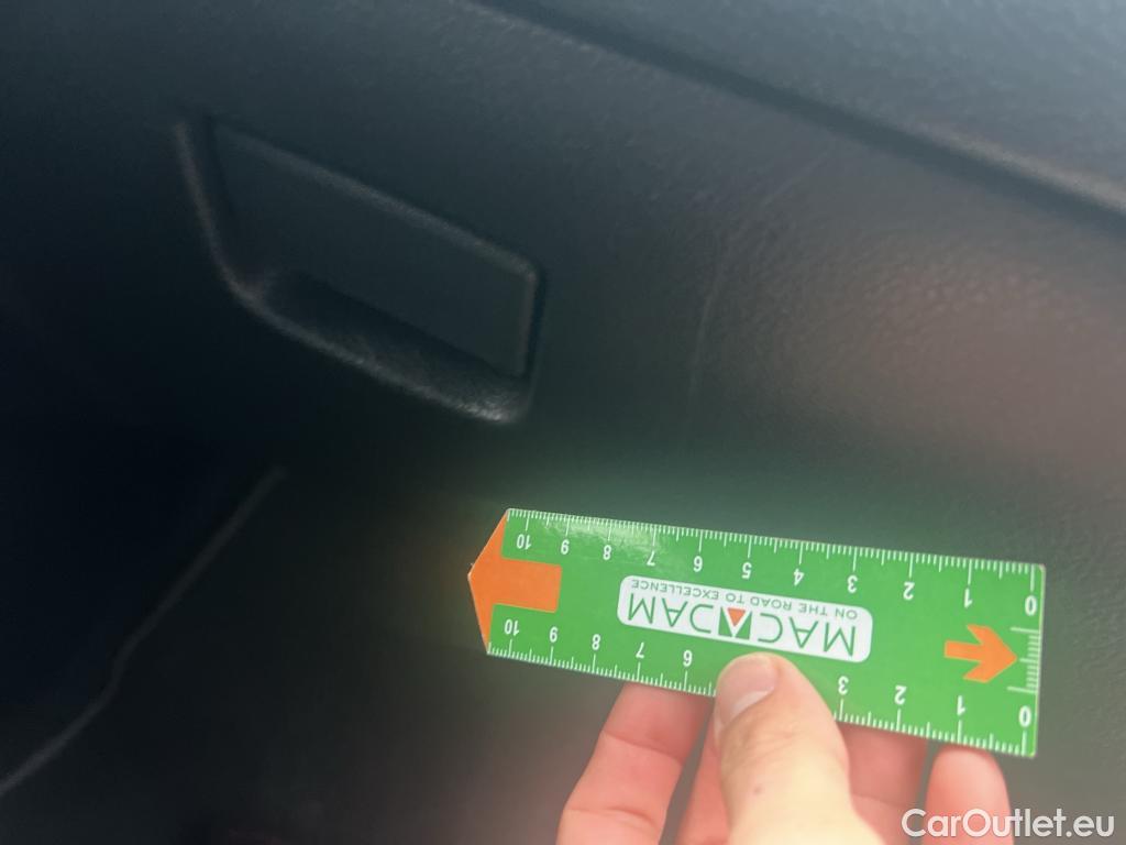  Nissan  Qashqai NISSAN  / 2017 / 5P / todoterreno dCi 85 kW (115 CV) E6D DCT ACENTA #25