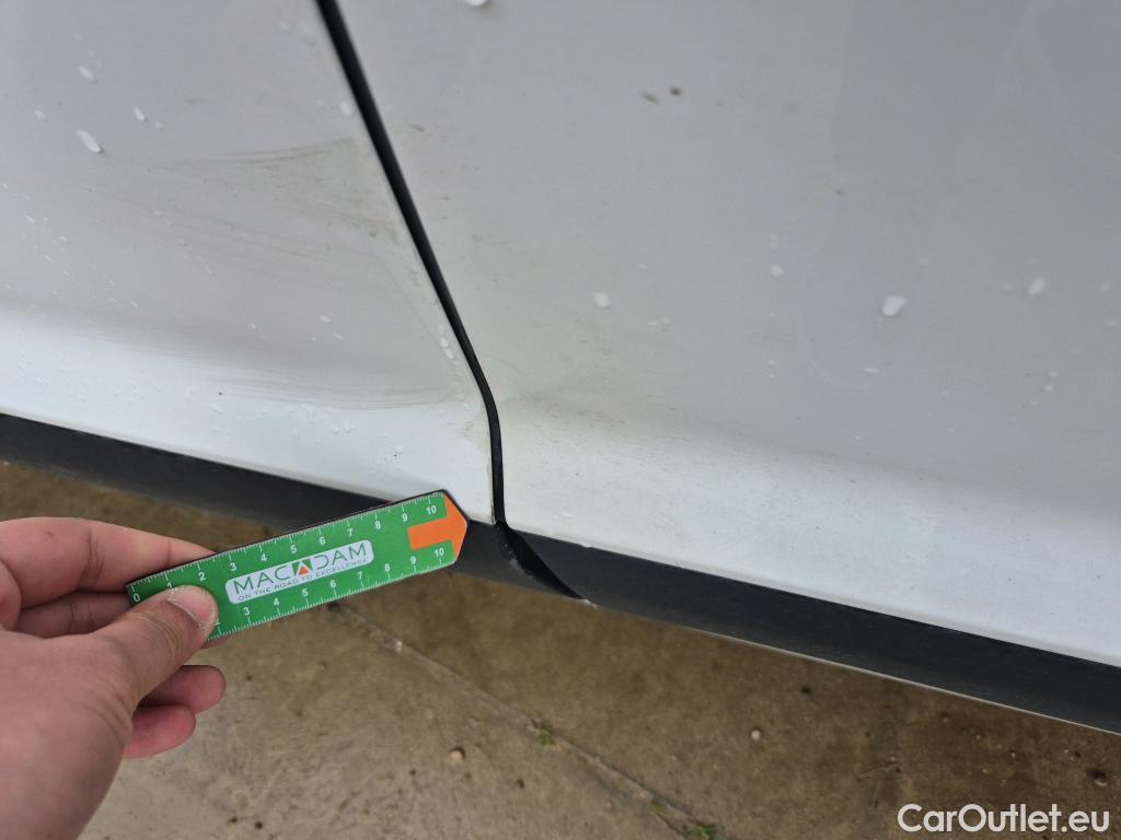  KIA  Niro E- Concept 150 kW Gran Autonomia #28