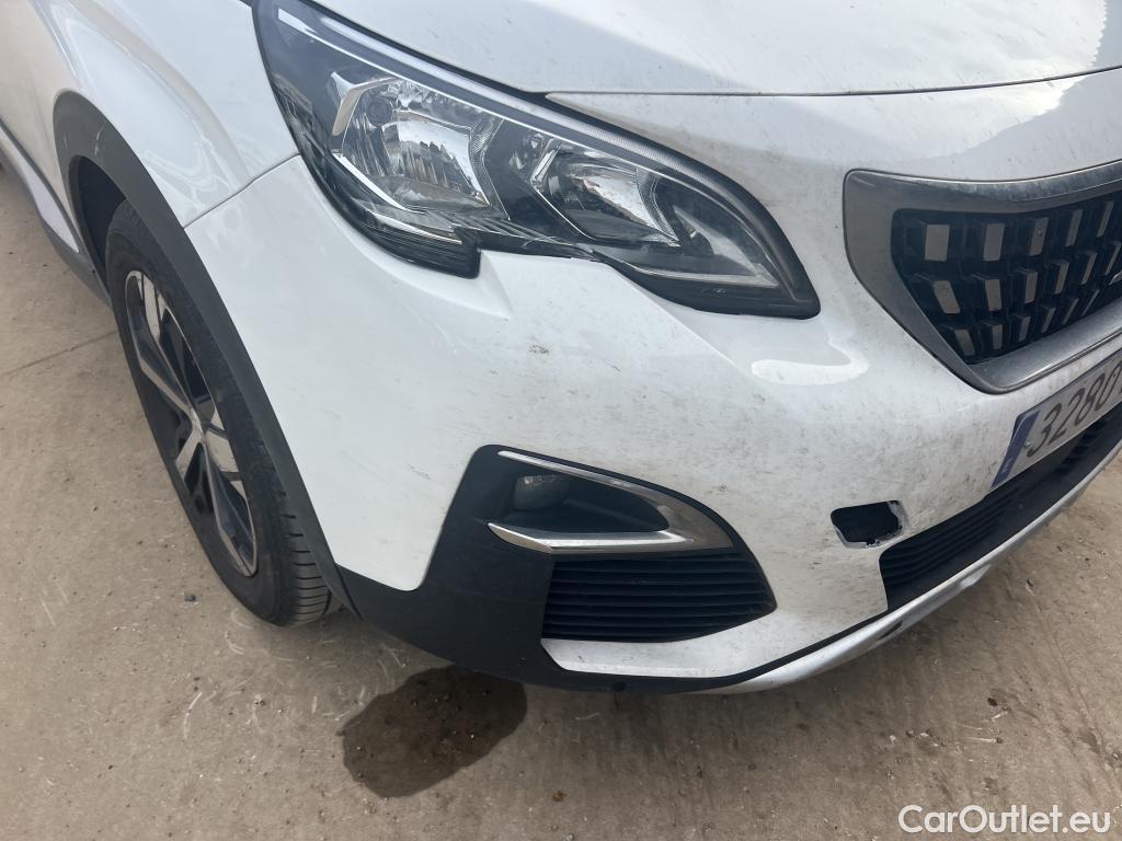  Peugeot  3008 PEUGEOT  / 2016 / 5P / todoterreno 1.5 BlueHDi 96kW (130CV) S&S Allure EAT8 #41