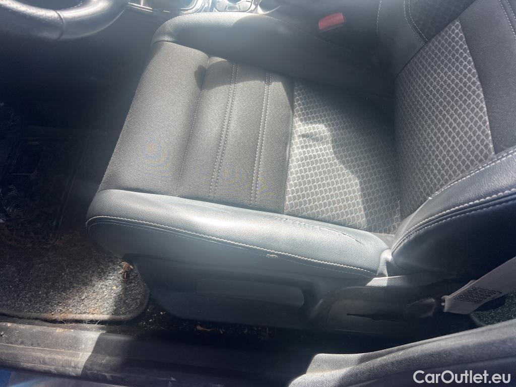  Renault  Megane RENAULT MÉGANE 5p 3G familiar Sp. Tou. Bose Energy dCi 130 S&S Euro 6 #9