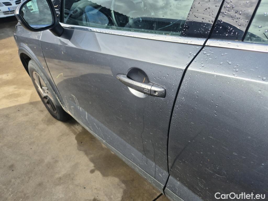  Nissan  Qashqai NISSAN  / 2021 / 5P / todoterreno DIG-T 116kW (158CV) mHEV Xtronic Acenta (AC) #9