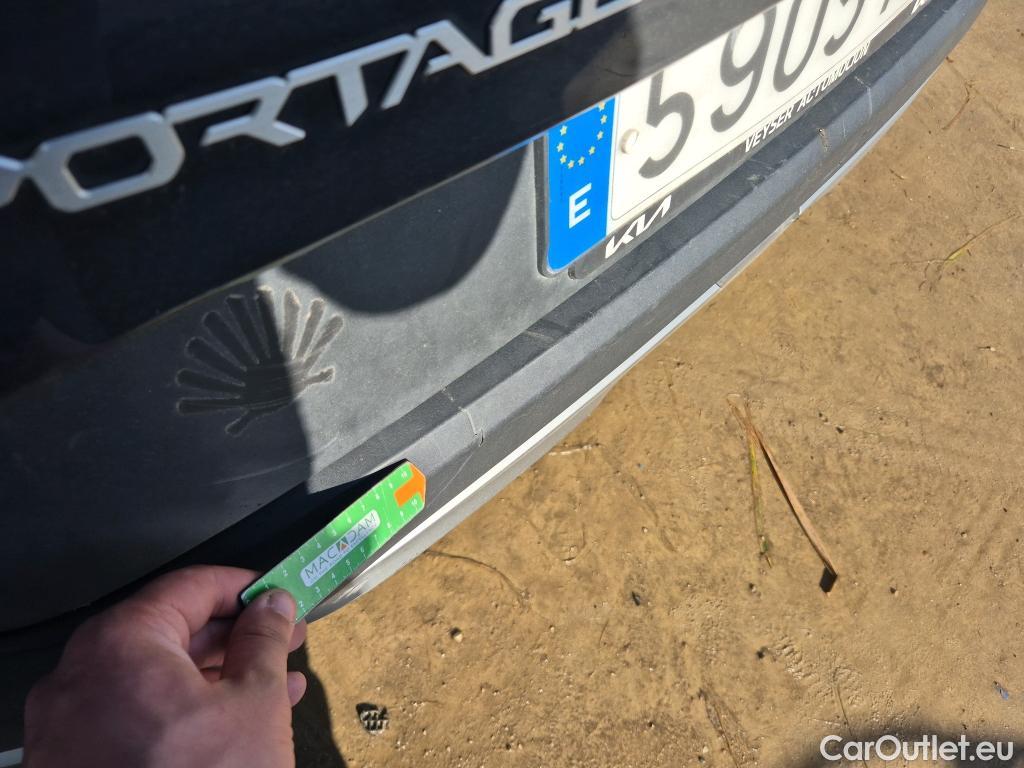  KIA  Sportage KIA  / 2022 / 5P / todoterreno 1.6 CRDi 85kW (115CV) Concept 4X2 #24