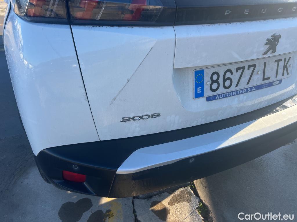  Peugeot  2008 PEUGEOT  / 2019 / 5P / todoterreno Allure BlueHDI 81kW (110CV) #3