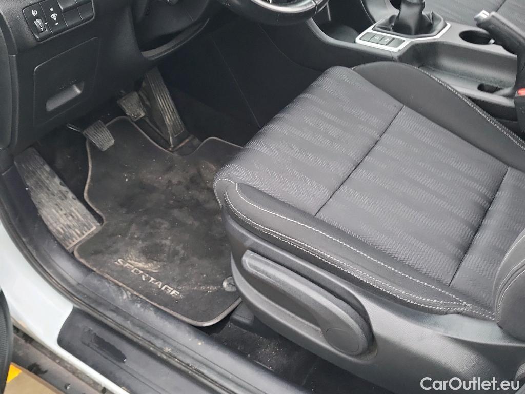  KIA  Sportage KIA  / 2018 / 5P / todoterreno 1.6 MHEV Business 85kW (115CV) 4x2 #5