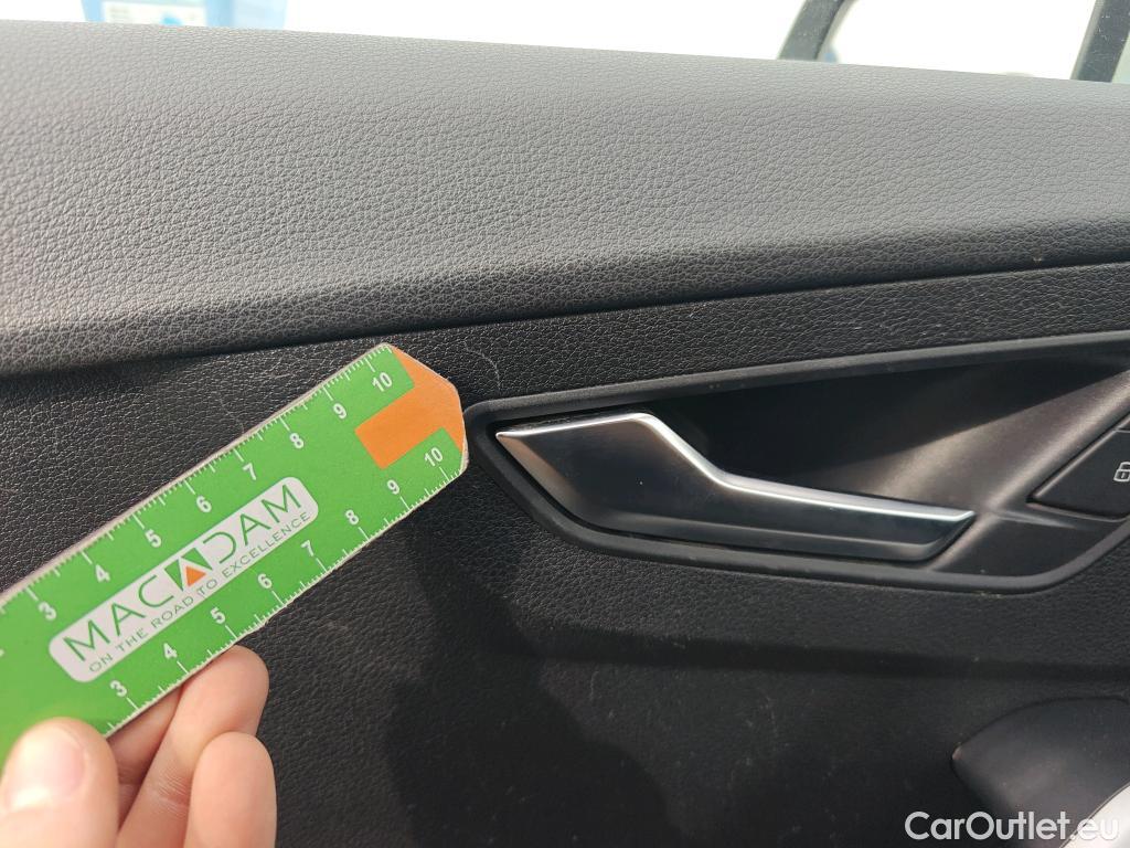  Audi  Q2 AUDI  / 2016 / 5P / todoterreno Design 30 TFSI 85kW (116CV) #9