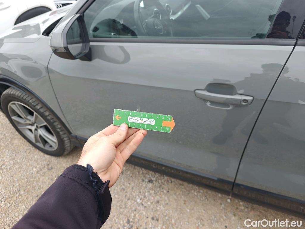  Audi  Q2 AUDI  / 2016 / 5P / todoterreno Design 35 TFSI 110kW (150CV) S tronic #78