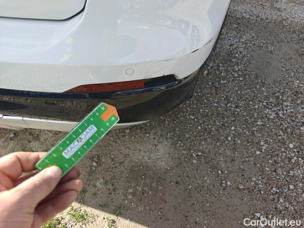  Audi  Q2 AUDI  / 2016 / 5P / todoterreno Design 30 TFSI 85kW (116CV) #43