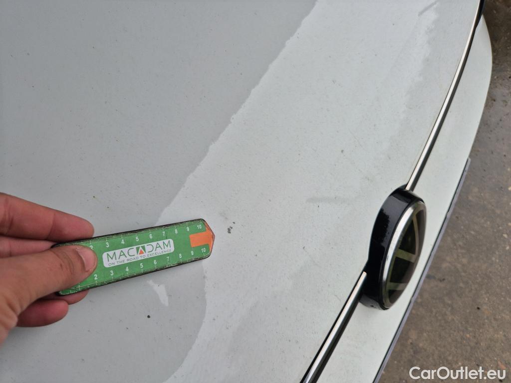  Volkswagen  Golf  VOLKSWAGEN / 2020 / 5P / berlina con portón 2.0 TDI 85kW (115CV) #19