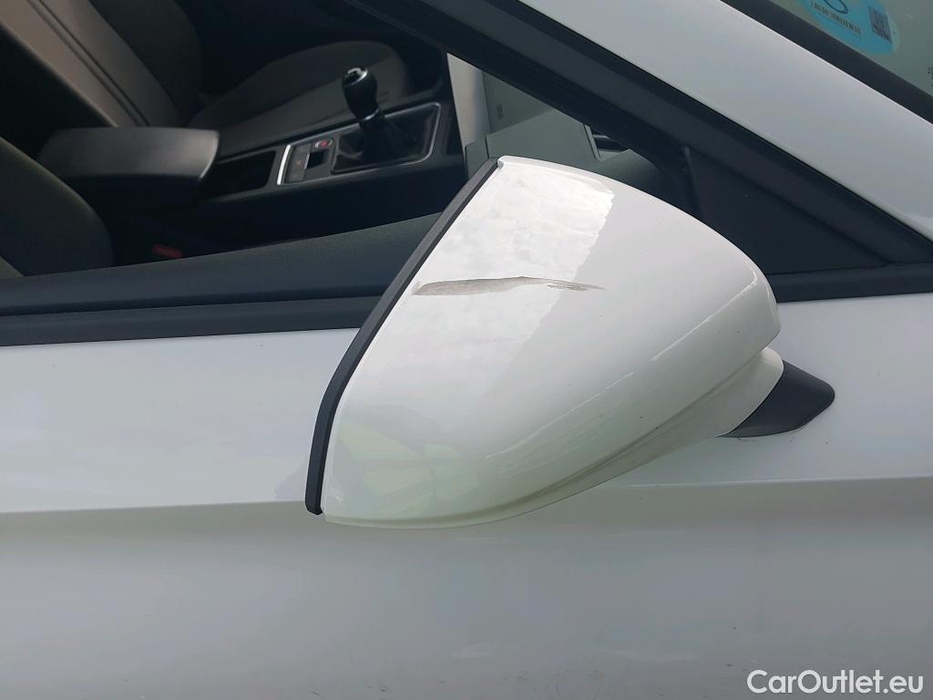  Seat  Leon SEAT Nuevo León / 2020 / 5P / familiar SP 2.0 TDI 85kW Style Go(SP) #40