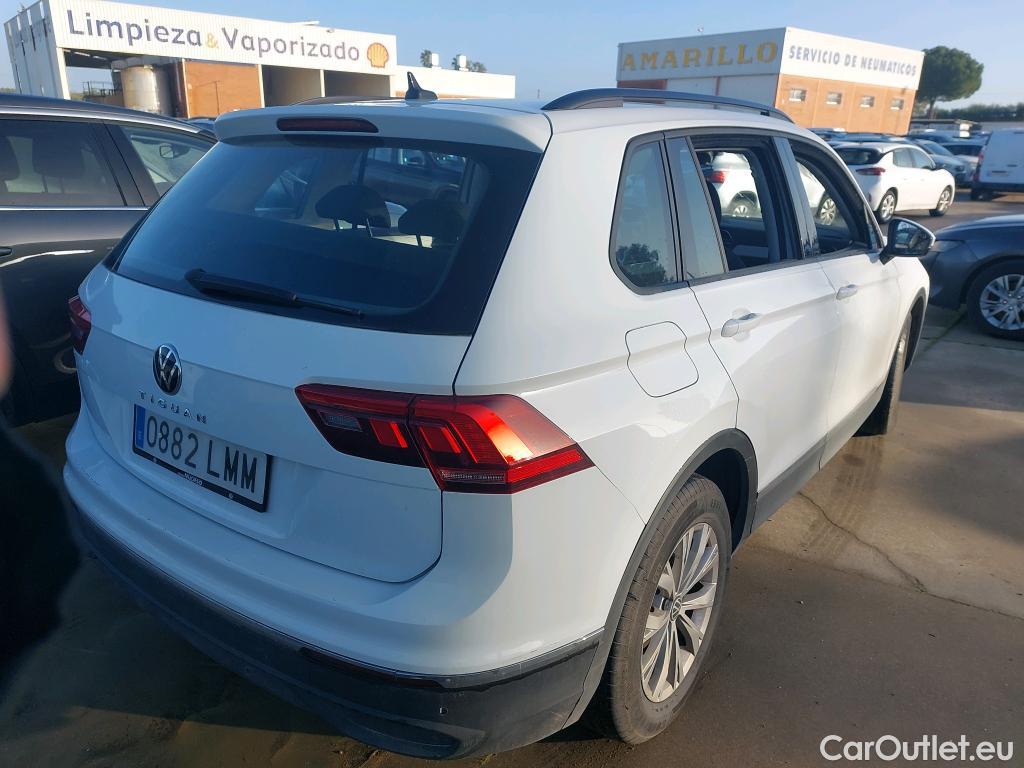  Volkswagen  Tiguan VOLKSWAGEN  / 2020 / 5P / todoterreno  2.0 TDI 90kW (122CV) #24