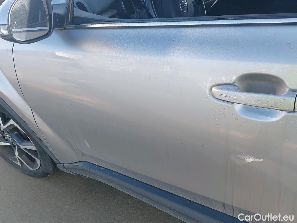  Toyota  C-HR TOYOTA  / 2016 / 5P / todoterreno 1.8 125H Advance (CX) #7