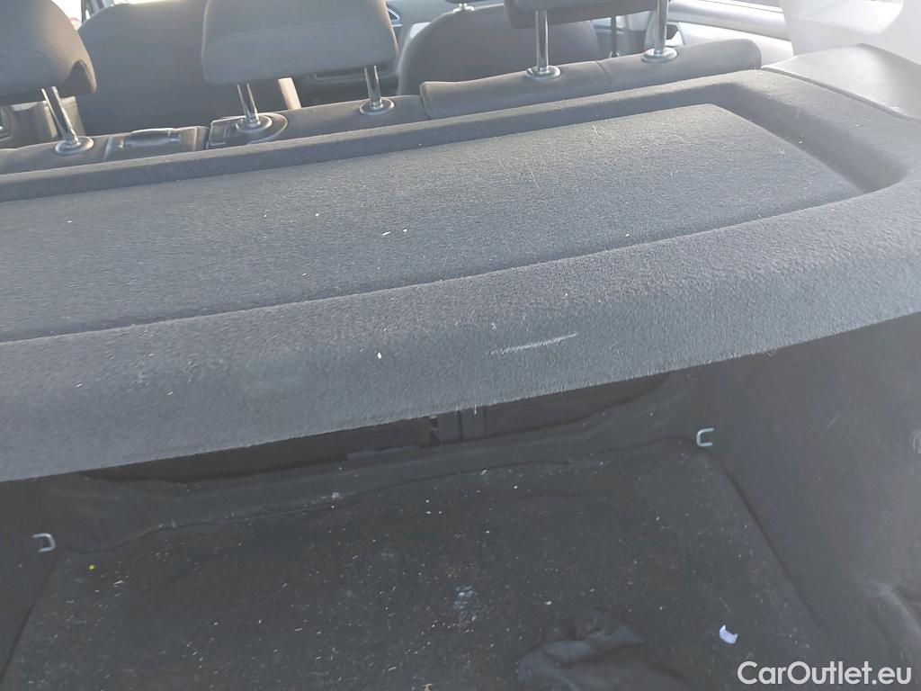  Volkswagen  Tiguan VOLKSWAGEN  / 2020 / 5P / todoterreno  2.0 TDI 90kW (122CV) #7