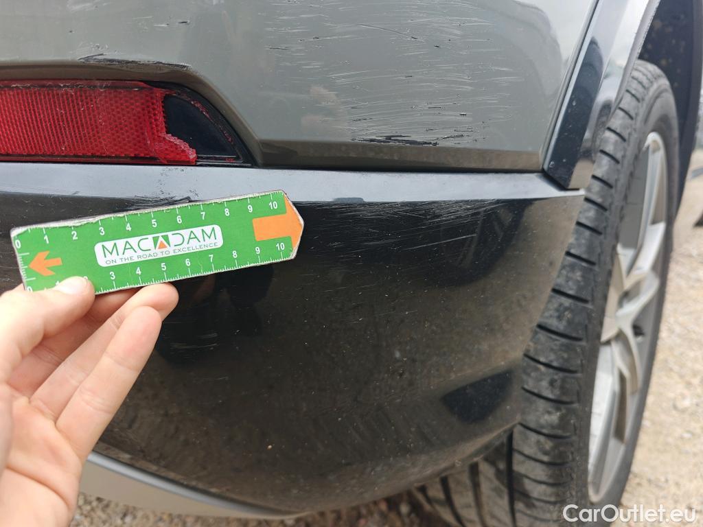  Audi  Q2 AUDI  / 2016 / 5P / todoterreno Design 35 TFSI 110kW (150CV) S tronic #35