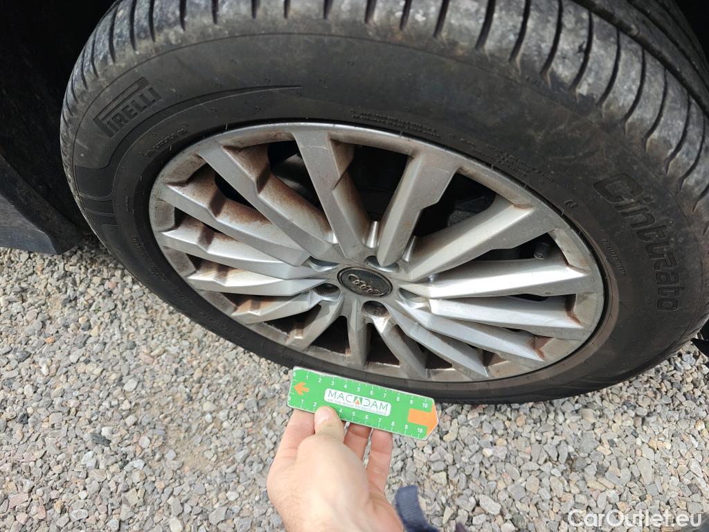  Audi  Q2 AUDI  / 2016 / 5P / todoterreno Design 30 TFSI 85kW (116CV) #27