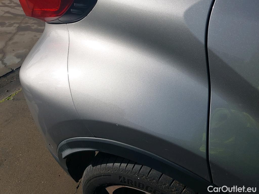  Toyota  C-HR TOYOTA  / 2016 / 5P / todoterreno 1.8 125H Advance (CX) #31