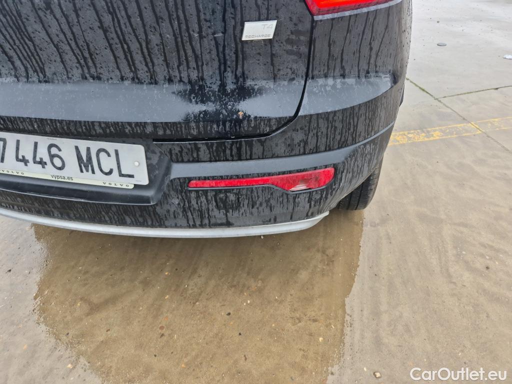  Volvo  XC 40 VOLVO XC40 / 2021 / 5P / todoterreno 1.5 T4 Twin Recharge Core Auto #10