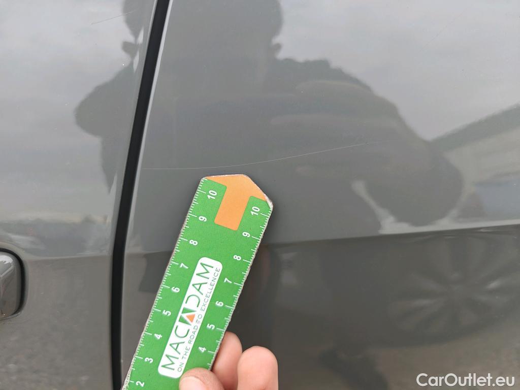  Audi  Q2 AUDI  / 2016 / 5P / todoterreno Design 35 TFSI 110kW (150CV) S tronic #19