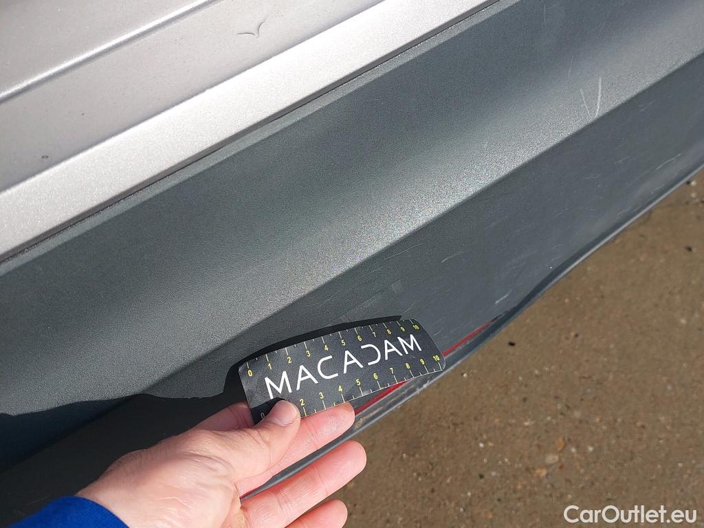  Toyota  C-HR TOYOTA  / 2016 / 5P / todoterreno 1.8 125H Advance (CX) #23