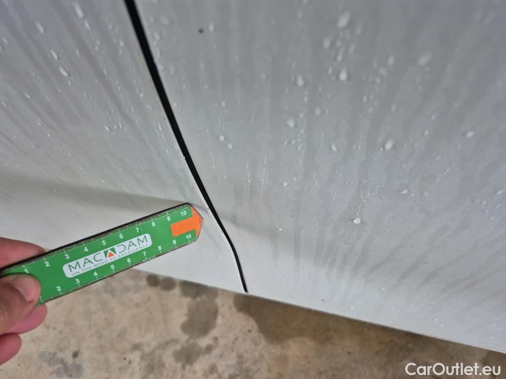  Volkswagen  Golf  VOLKSWAGEN / 2020 / 5P / berlina con portón 2.0 TDI 85kW (115CV) #17