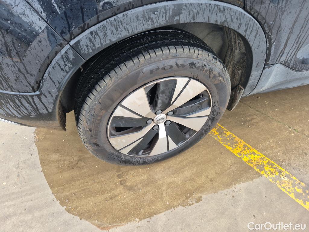  Volvo  XC 40 VOLVO XC40 / 2021 / 5P / todoterreno 1.5 T4 Twin Recharge Core Auto #8