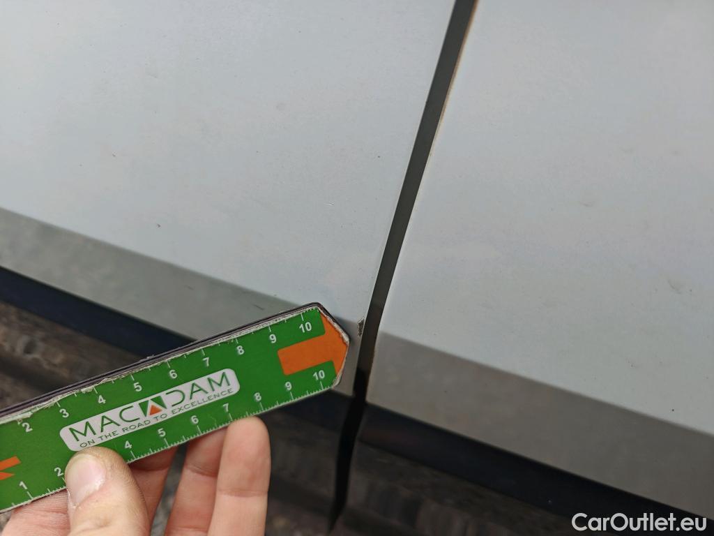  Audi  Q2 AUDI  / 2016 / 5P / todoterreno Design 30 TFSI 85kW (116CV) #21