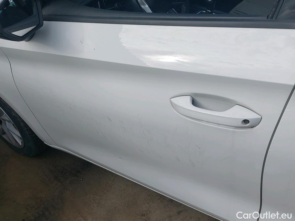  Seat  Leon SEAT Nuevo León / 2020 / 5P / familiar SP 2.0 TDI 85kW Style Go(SP) #11