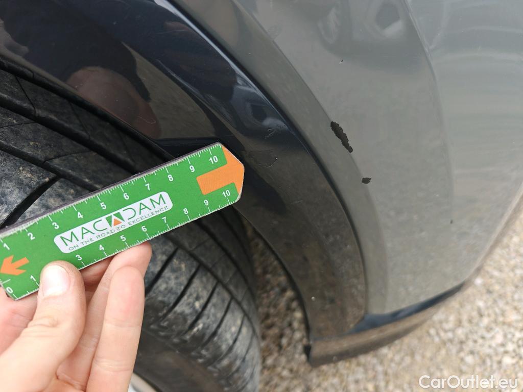  Audi  Q2 AUDI  / 2016 / 5P / todoterreno Design 35 TFSI 110kW (150CV) S tronic #55