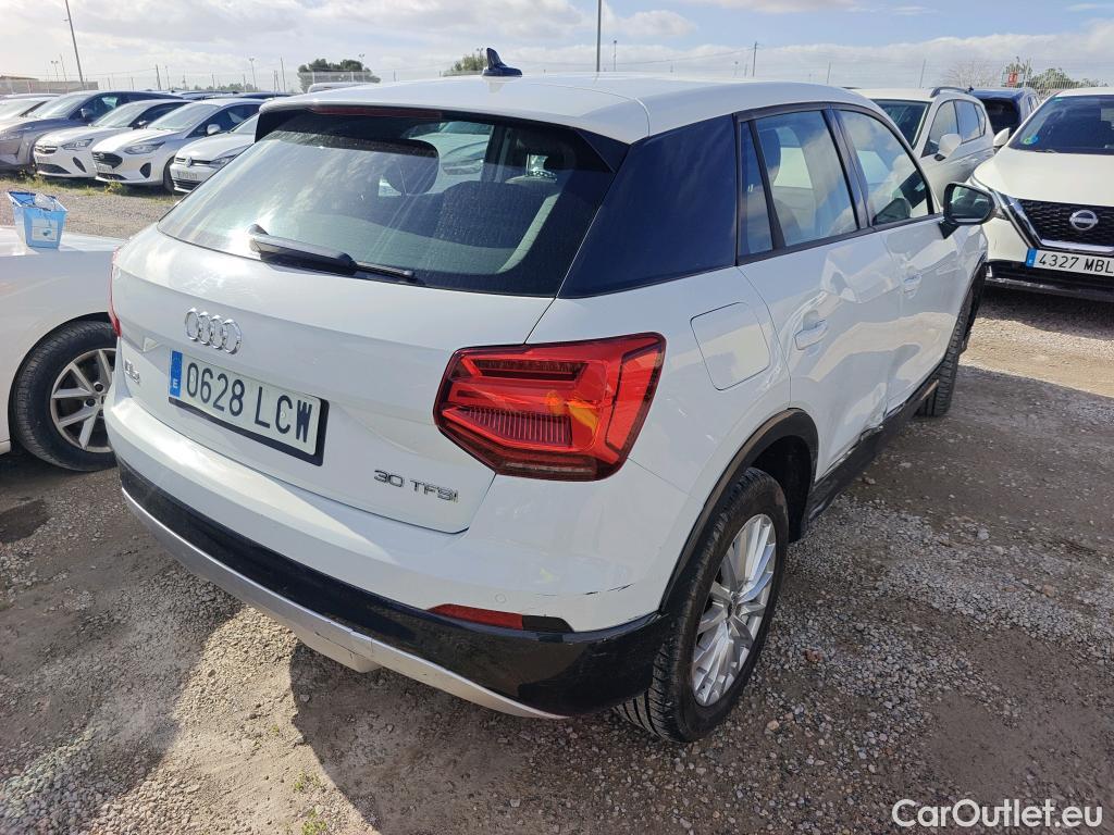  Audi  Q2 AUDI  / 2016 / 5P / todoterreno Design 30 TFSI 85kW (116CV) #26