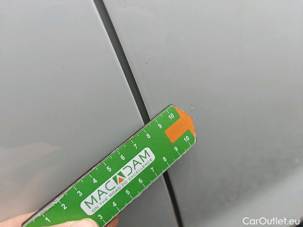  Audi  Q2 AUDI  / 2016 / 5P / todoterreno Design 30 TFSI 85kW (116CV) #26