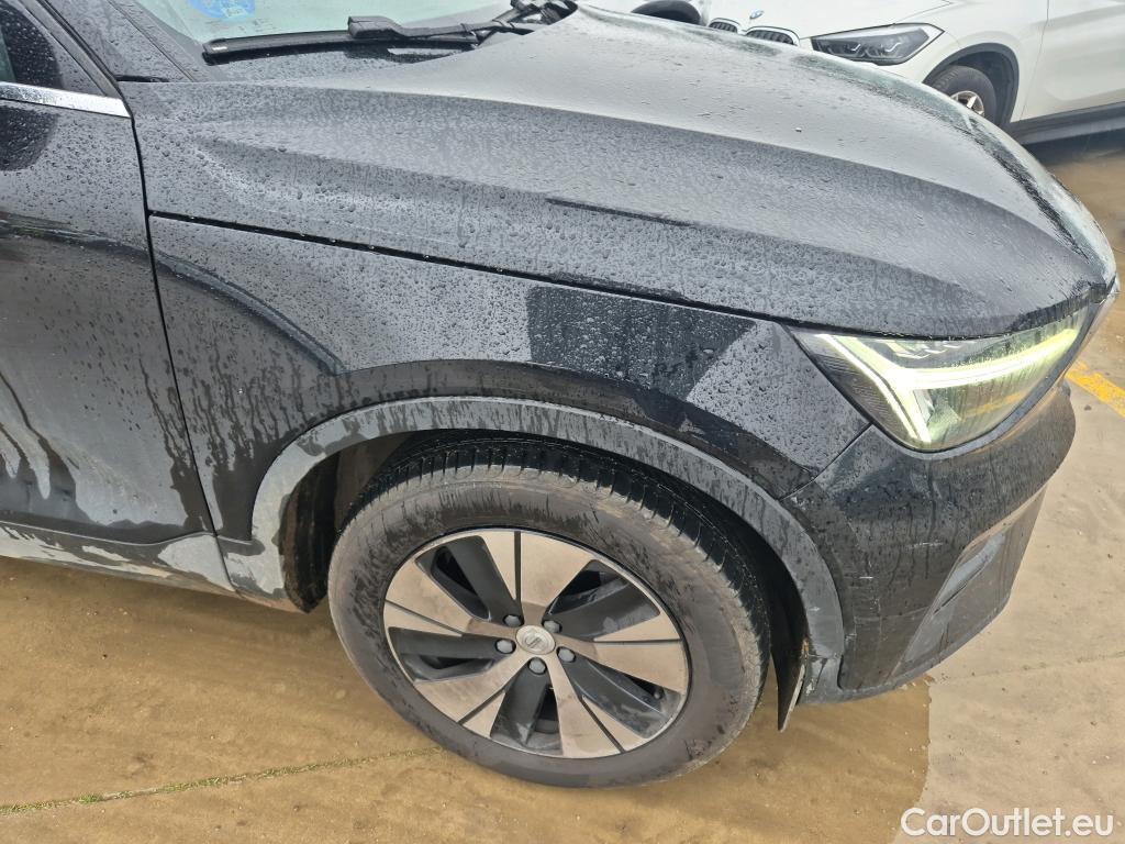  Volvo  XC 40 VOLVO XC40 / 2021 / 5P / todoterreno 1.5 T4 Twin Recharge Core Auto #17