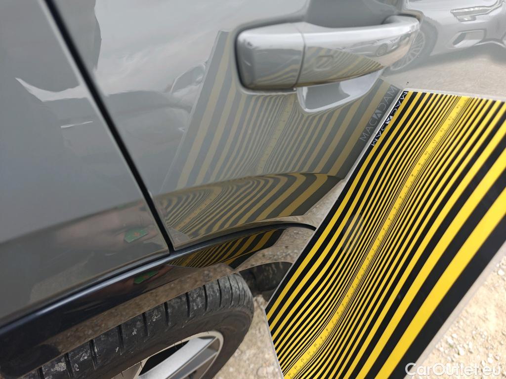  Audi  Q2 AUDI  / 2016 / 5P / todoterreno Design 35 TFSI 110kW (150CV) S tronic #66