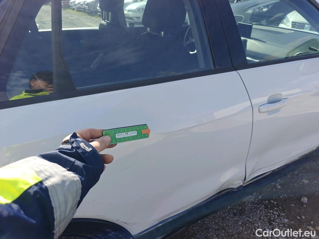  Audi  Q2 AUDI  / 2016 / 5P / todoterreno Design 30 TFSI 85kW (116CV) #6