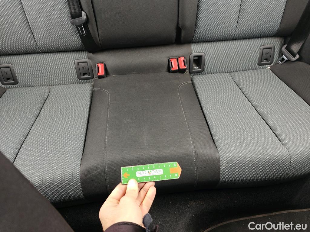  Audi  Q2 AUDI  / 2016 / 5P / todoterreno Design 30 TFSI 85kW (116CV) #14