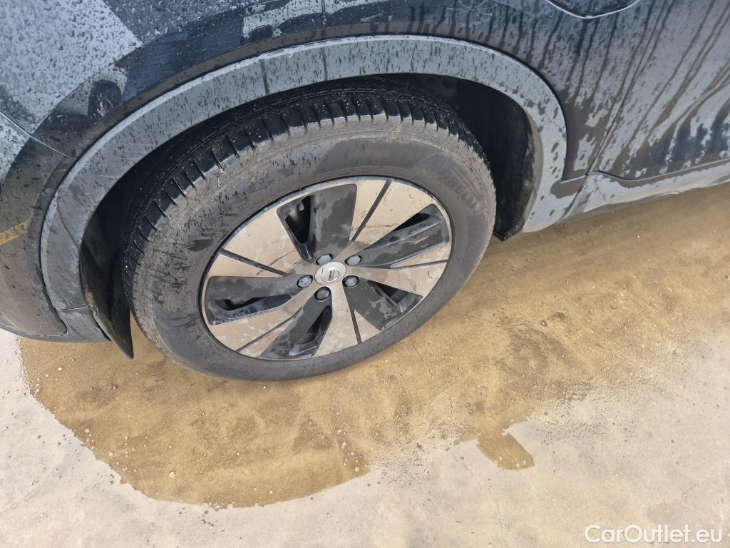  Volvo  XC 40 VOLVO XC40 / 2021 / 5P / todoterreno 1.5 T4 Twin Recharge Core Auto #6