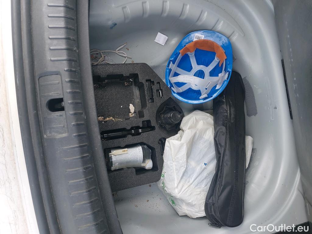  Seat  Leon SEAT Nuevo León / 2020 / 5P / familiar SP 2.0 TDI 85kW Style Go(SP) #15