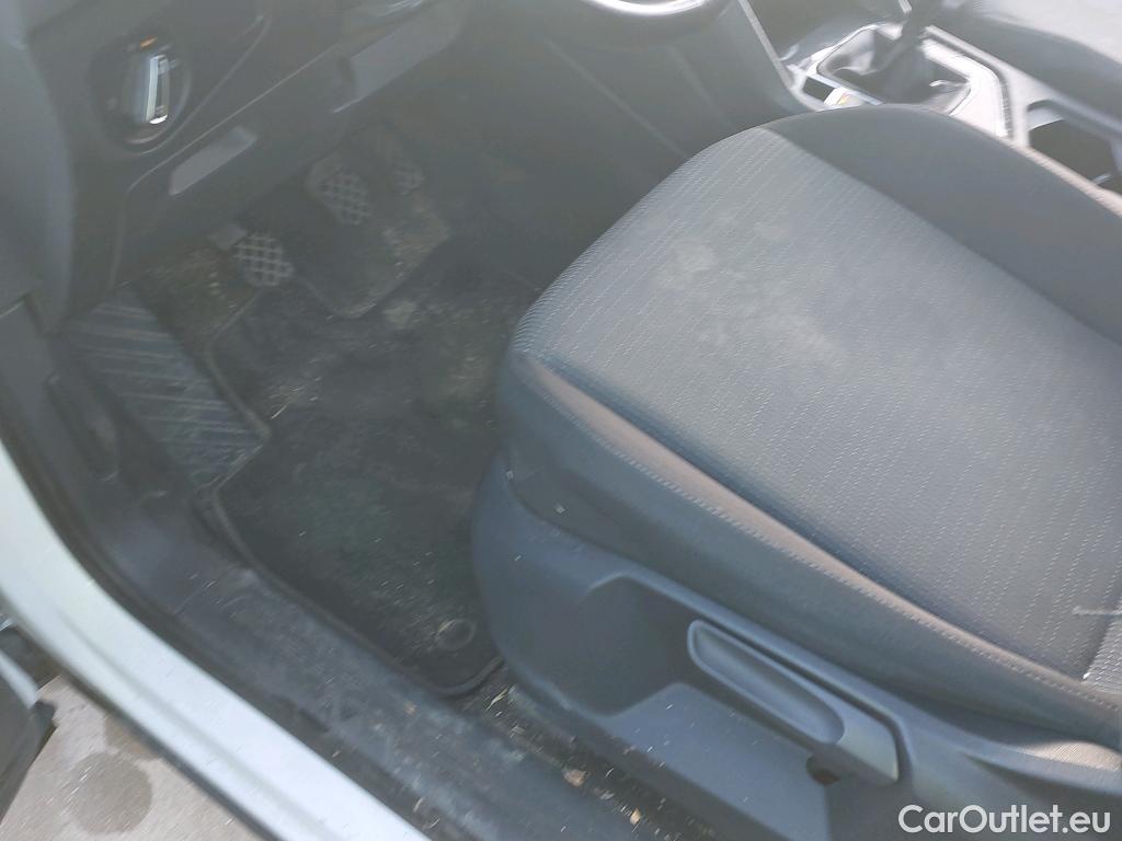  Volkswagen  Tiguan VOLKSWAGEN  / 2020 / 5P / todoterreno  2.0 TDI 90kW (122CV) #13