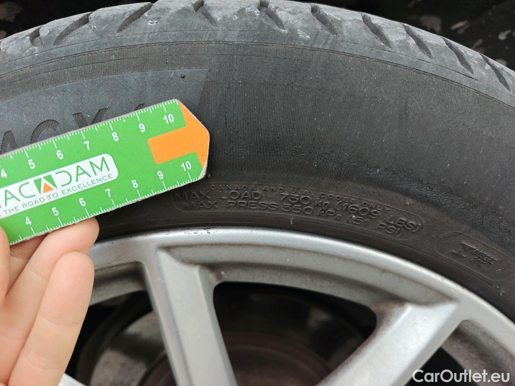  Bmw  X1 BMW  / 2019 / 5P / todoterreno sDrive16d #33