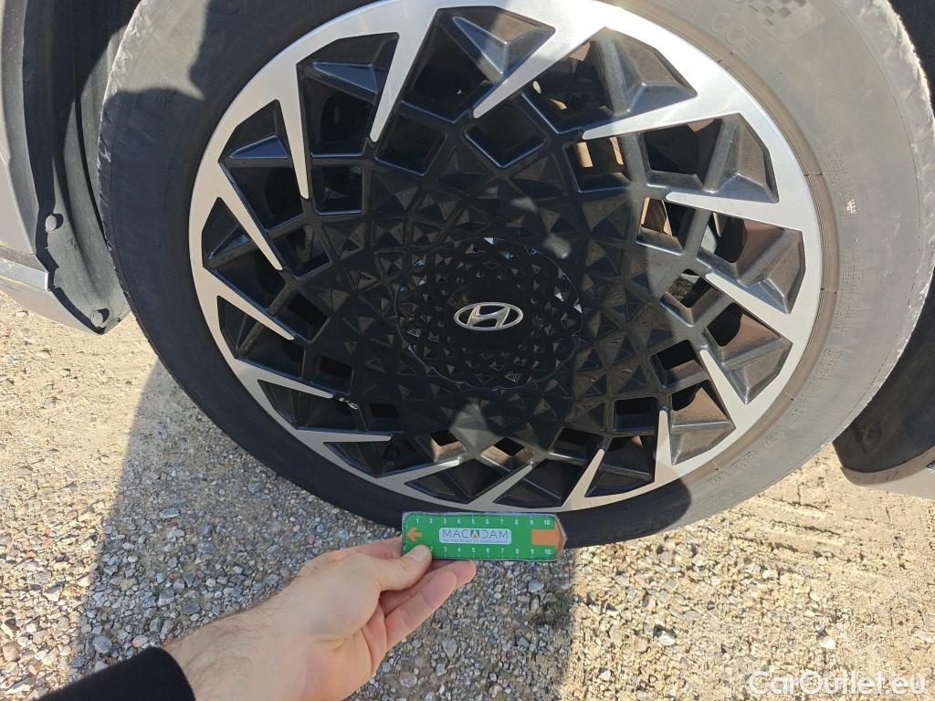  Hyundai   Ioniq HYUNDAI 5 / 2021 / 5P / todoterreno 73KWH 160KW Energy RWD #76