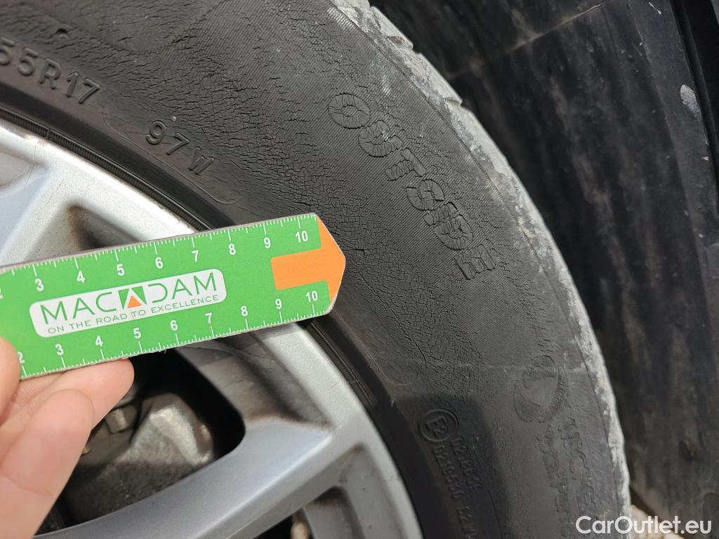  Bmw  X1 BMW  / 2019 / 5P / todoterreno sDrive16d #37