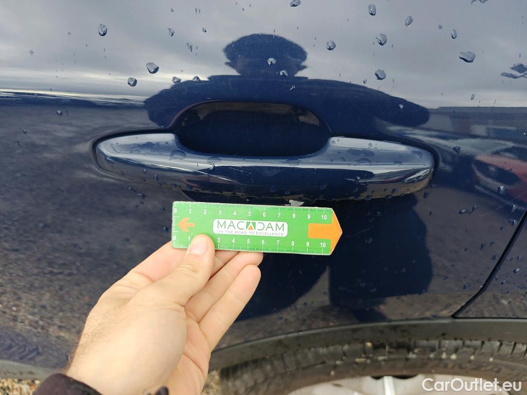  Ford  Kuga FORD  / 2019 / 5P / todoterreno Titanium 2.5 Duratec FHEV 140kW Auto #41