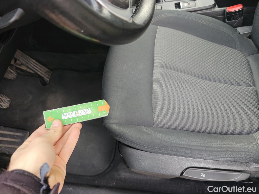  Bmw  X1 BMW  / 2019 / 5P / todoterreno sDrive16d #77