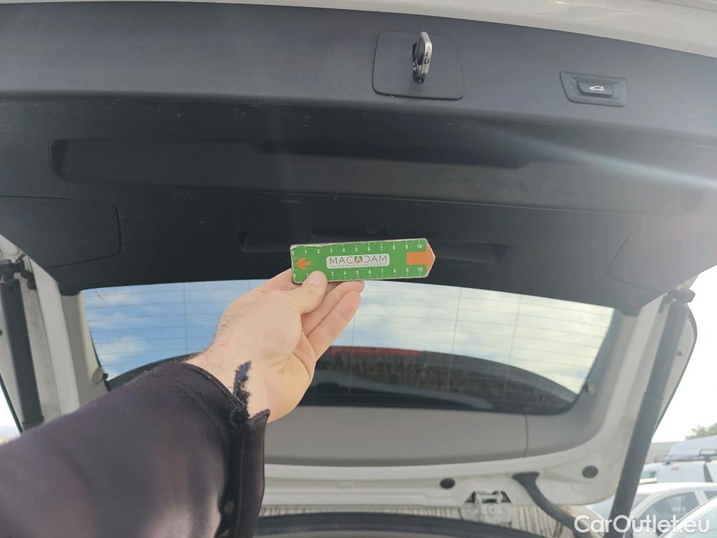  Bmw  X1 BMW  / 2019 / 5P / todoterreno sDrive16d #21