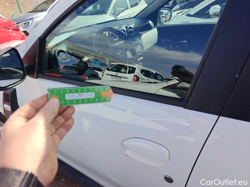  Dacia  Duster DACIA  / 2018 / 5P / todoterreno Comfort TCE 74kW(100CV) ECO-G 4X2 #12