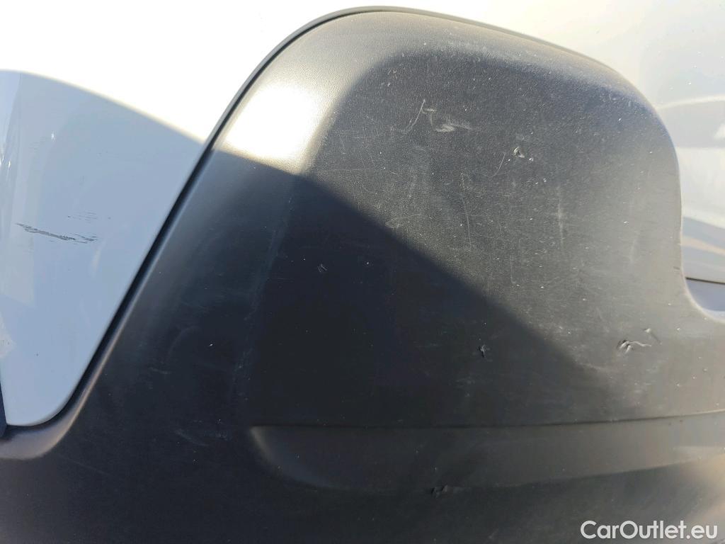  Citroen  C3 CITROEN  / 2016 / 5P / berlina con portón BlueHDi 73KW (100CV) S&S FEEL #31