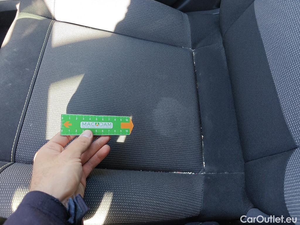  Citroen  C3 CITROEN  / 2016 / 5P / berlina con portón BlueHDi 73KW (100CV) S&S FEEL #72