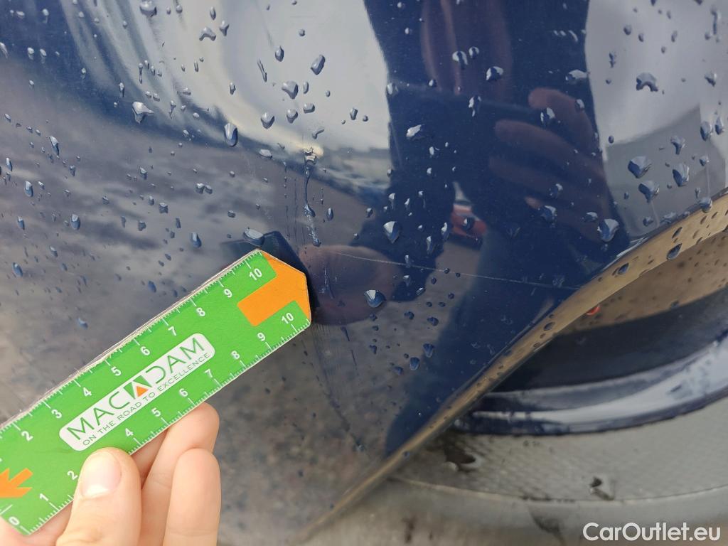  Ford  Kuga FORD  / 2019 / 5P / todoterreno Titanium 2.5 Duratec FHEV 140kW Auto #44